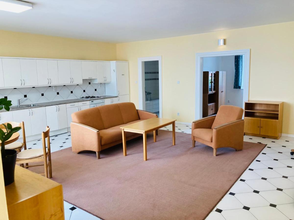 Hotel U Rytire Melnik Bagian luar foto