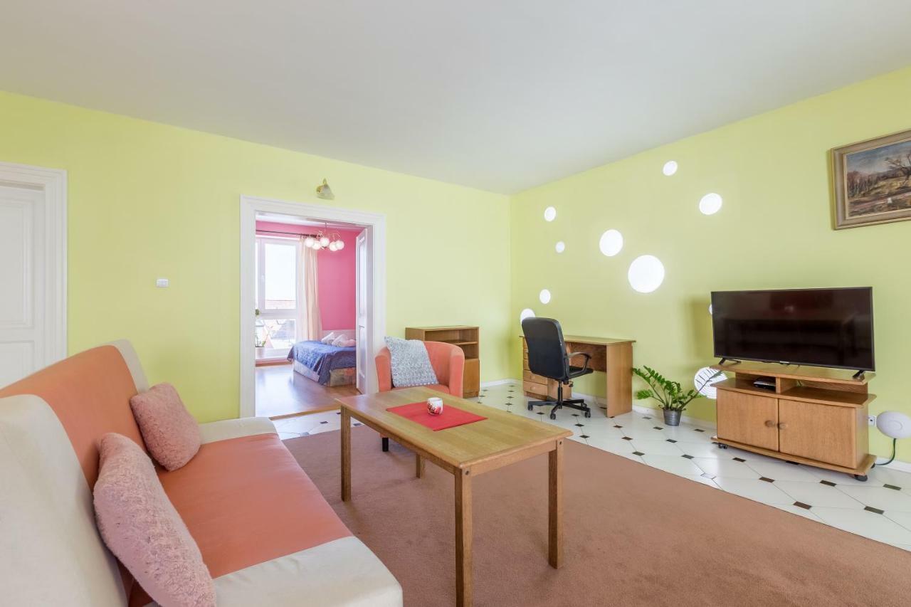 Hotel U Rytire Melnik Bagian luar foto