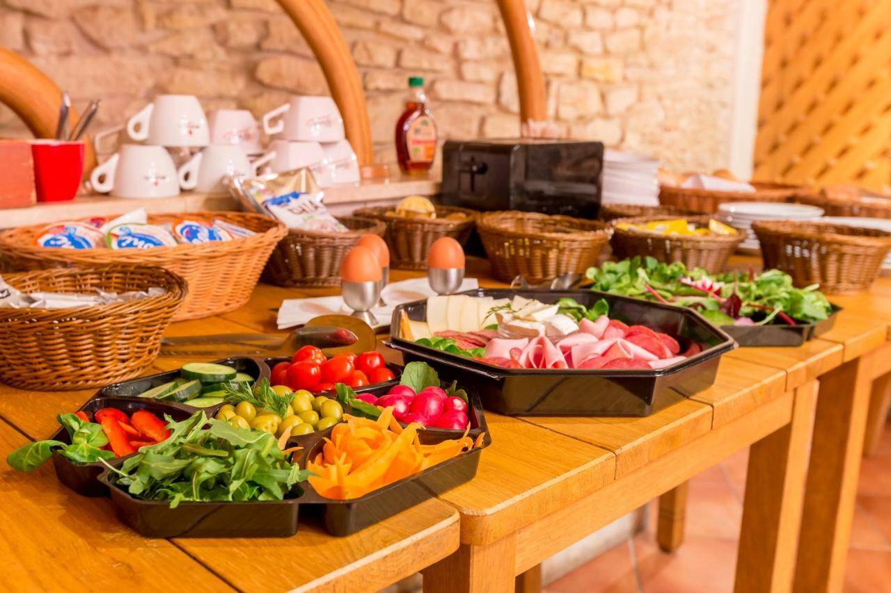Hotel U Rytire Melnik Bagian luar foto